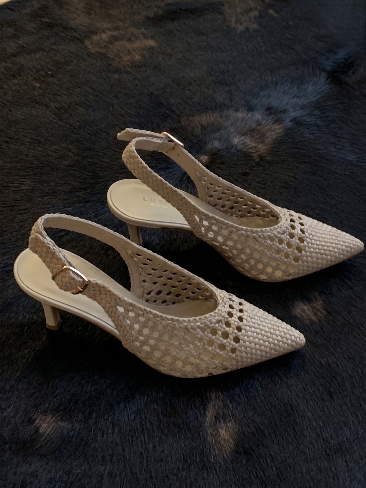 Sabine Slingback