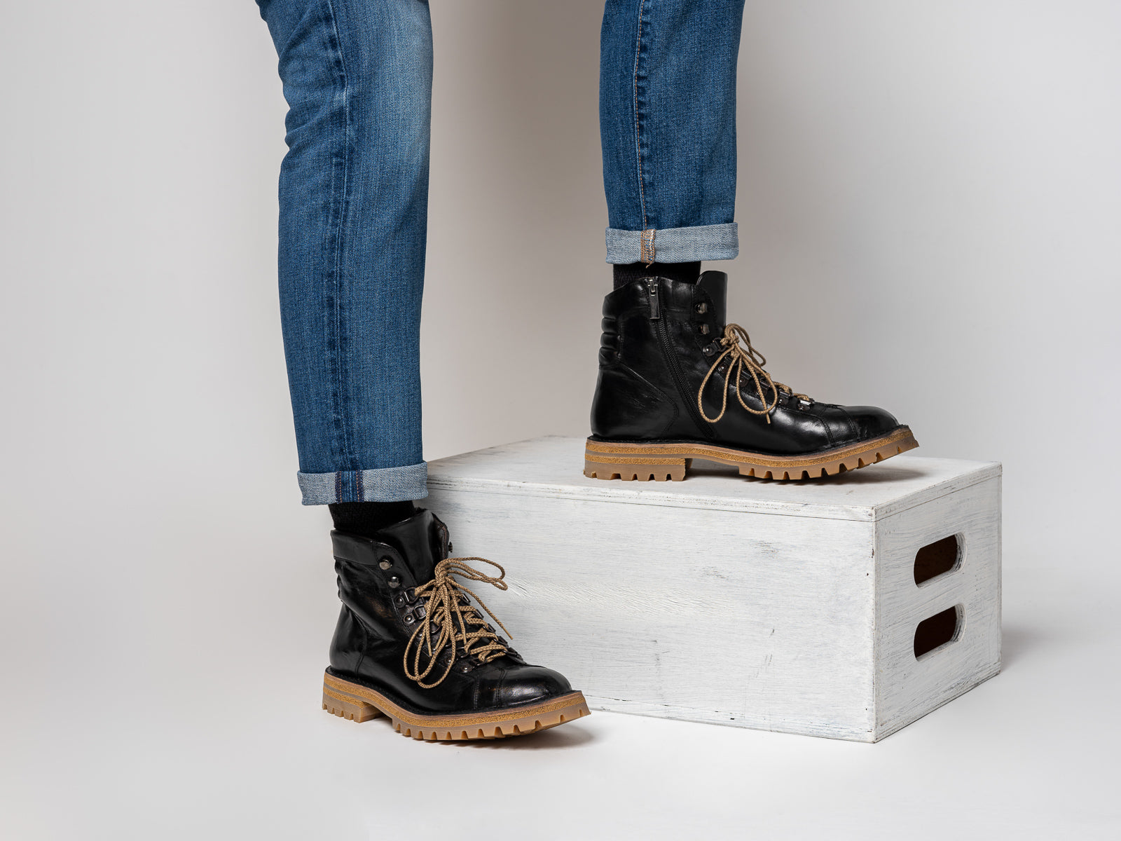 Isaya combat boot on sale